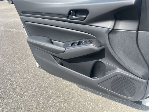 New 2026 Nissan Altima 2.5 SV image 15