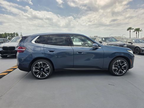 New 2026 BMW X3 xDrive30i w/ Premium Package AWD/4WD image 2