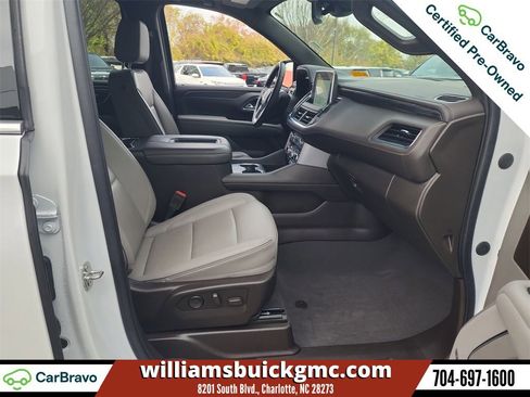 Used 2023 GMC Yukon SLT w/ SLT Premium Package image 29