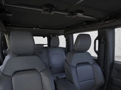 New 2025 Ford Bronco Badlands w/ Sasquatch Package image 12