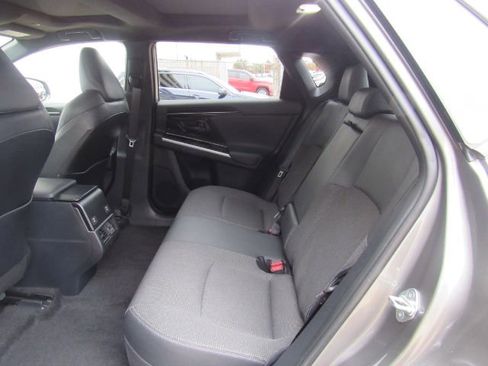 Used 2023 Toyota bZ4X XLE w/ Weather Package image 19