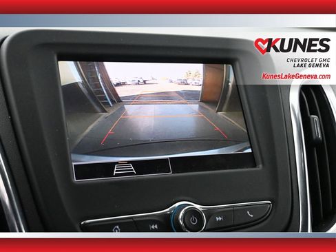 Used 2023 Chevrolet Equinox LT image 27