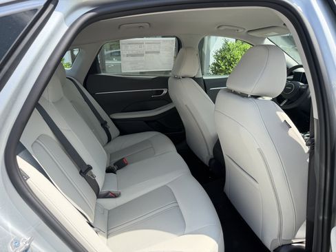 New 2026 Hyundai Sonata SE FWD image 19