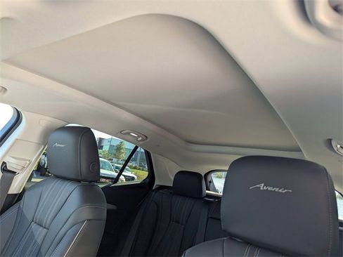 New 2026 Buick Envision Avenir image 21