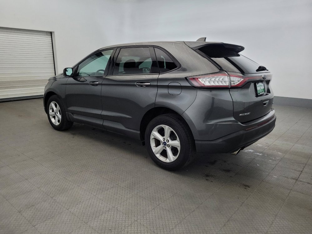 Used 2016 Ford Edge SE FWD image 3