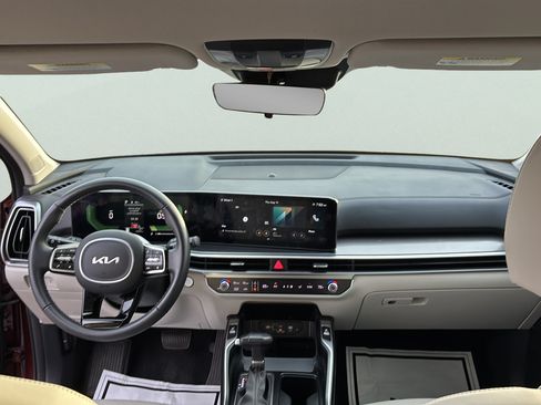 Certified 2025 Kia Sorento S AWD/4WD image 27