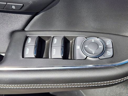 New 2025 Buick Envision Sport Touring image 28