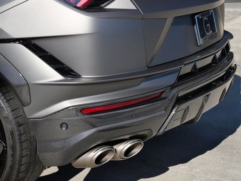 Used 2024 Lamborghini Urus Performante image 15