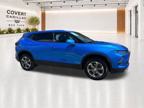 Used 2024 Chevrolet Blazer LT FWD image 16