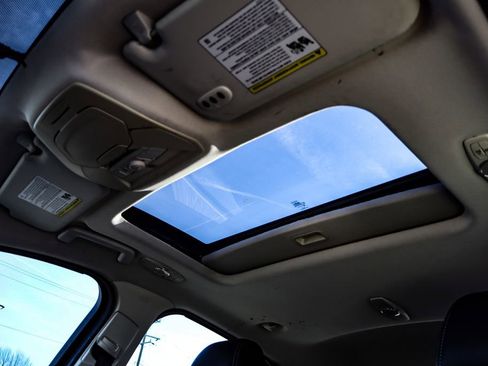 Used 2012 Ford Focus SEL image 34