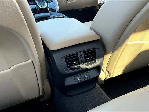 Used 2025 Acura TLX Technology Package image 26