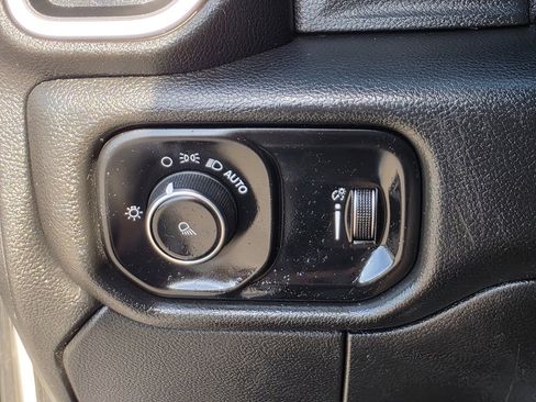 Used 2021 RAM 2500 Big Horn image 21