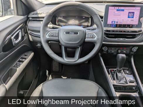 Used 2025 Jeep Compass Limited w/ Driver Assist Group I AWD/4WD image 22