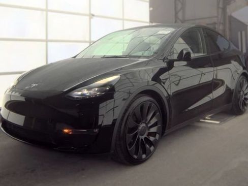 Used 2023 Tesla Model Y Performance AWD/4WD image 1