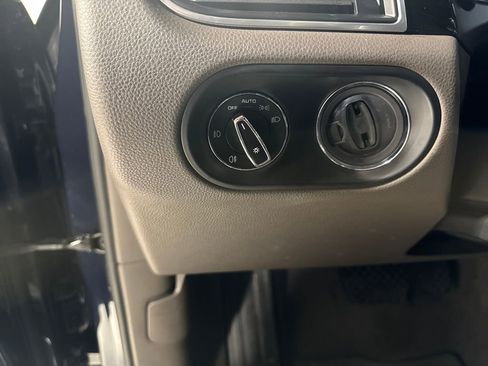 Used 2017 Porsche Macan S image 15