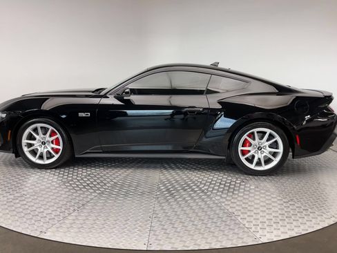 Used 2024 Ford Mustang GT Premium RWD image 5