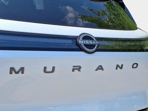 New 2025 Nissan Murano SV image 18