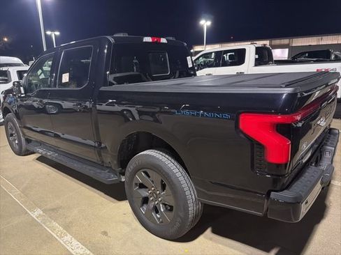 Used 2025 Ford F150 Lightning Lariat image 5