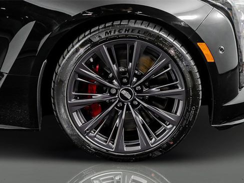 Used 2025 Cadillac CT5 V Blackwing w/ Super Cruise 1 Package image 10