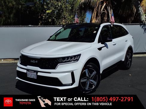 Used 2022 Kia Sorento S w/ Panoramic Sunroof Package FWD image 1