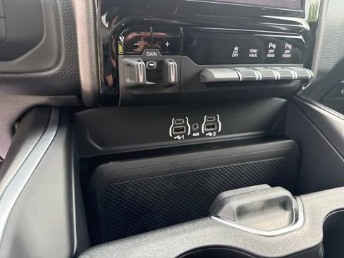 New 2026 RAM 2500 Big Horn AWD/4WD image 27