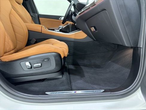 Certified 2023 BMW X5 xDrive40i w/ M Sport Package image 20