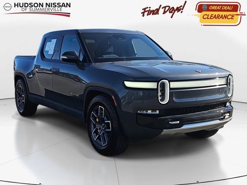 Used 2022 Rivian R1T Launch Edition image 1
