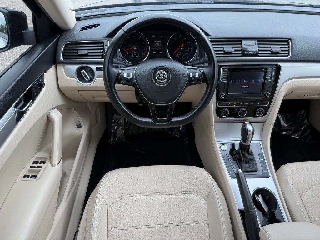 Used 2019 Volkswagen Passat 2.0T Wolfsburg w/ Wheels & Sunroof Package FWD image 29