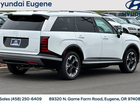 Used 2026 Hyundai Palisade Limited image 3