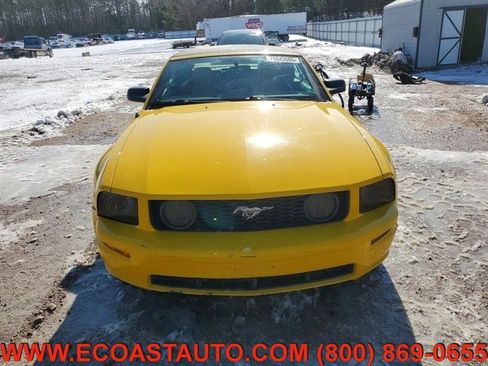 Used 2005 Ford Mustang GT Premium image 5