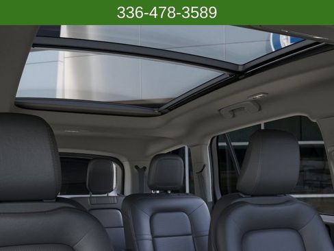 New 2026 Lincoln Aviator 2WD w/ Jet Appearance Package image 22