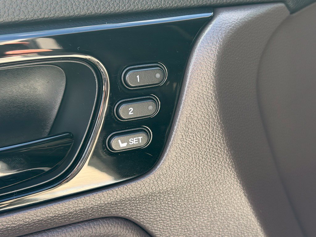 Used 2019 Honda Odyssey Elite image 30