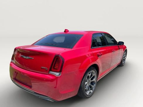 Used 2016 Chrysler 300 S image 2