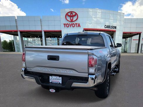 Used 2021 Toyota Tacoma TRD Off-Road AWD/4WD image 5