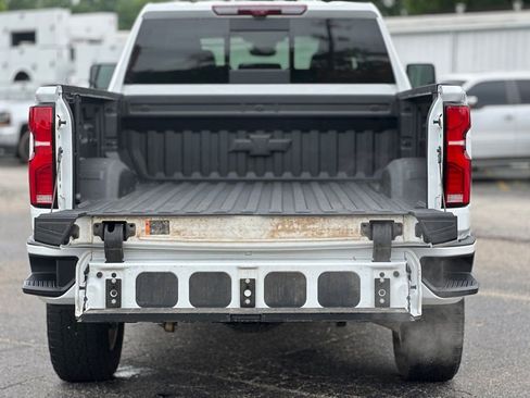 Used 2024 Chevrolet Silverado 2500 LTZ w/ LTZ Plus Package AWD/4WD image 16
