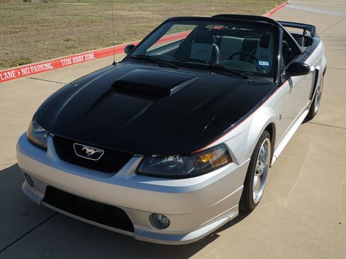 Used 2003 Ford Mustang GT image 2