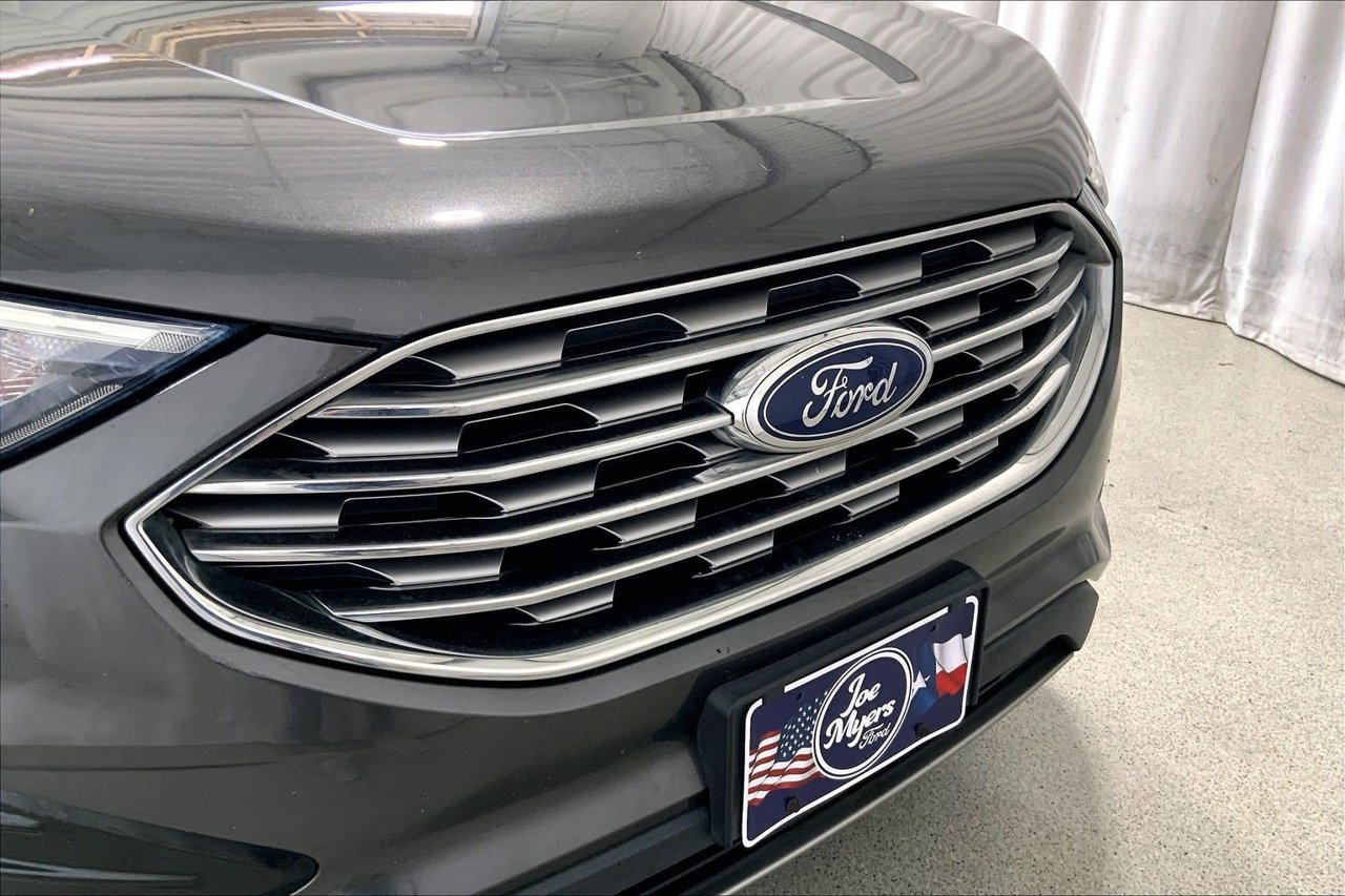 Used 2019 Ford Edge SEL w/ Equipment Group 201A FWD image 7