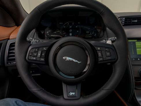 Used 2024 Jaguar F-TYPE R AWD/4WD image 34