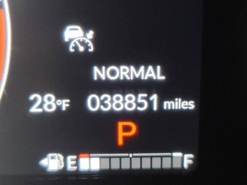 Certified 2023 Honda Pilot Touring image 26