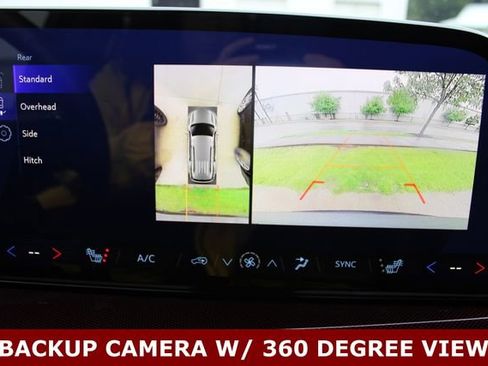 Used 2025 Chevrolet Traverse Z71 w/ Driver Confidence Package AWD/4WD image 5