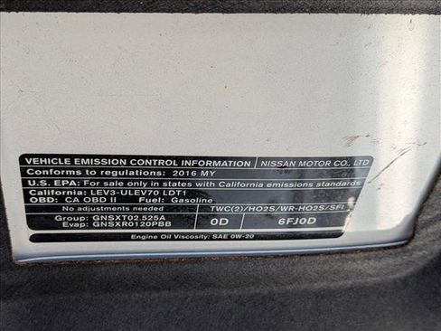 Used 2016 Nissan Rogue SV FWD image 22