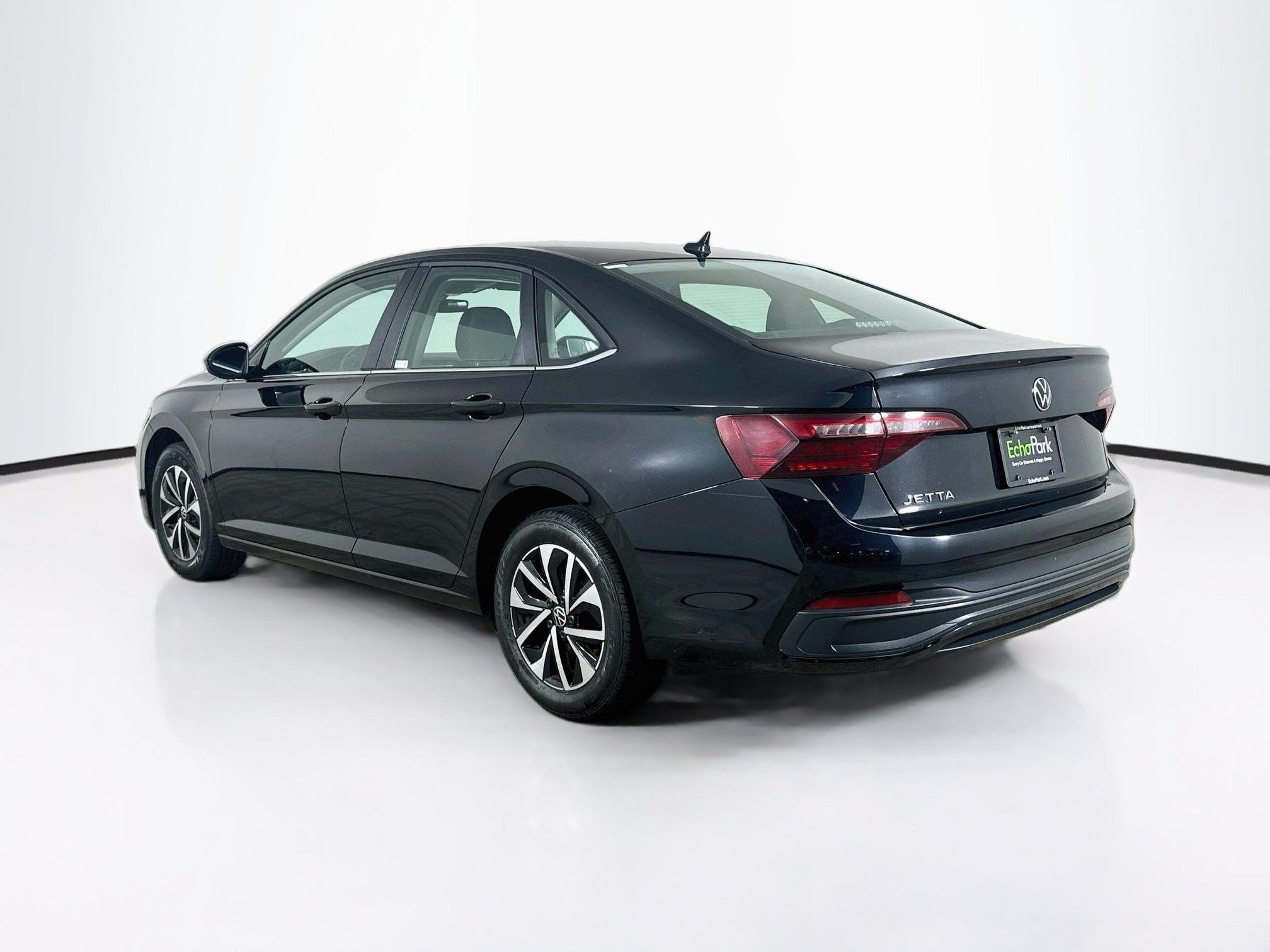 Used 2024 Volkswagen Jetta S FWD image 5