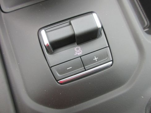 New 2026 GMC Sierra 1500 AT4X w/ AT4X AEV Edition AWD/4WD image 21