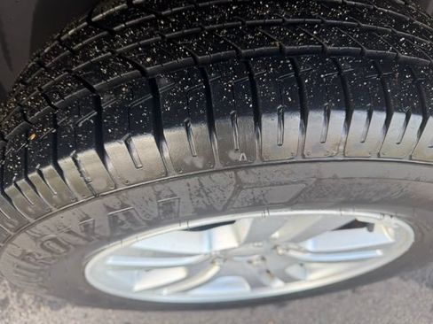 Used 2008 Ford Edge SEL FWD image 6