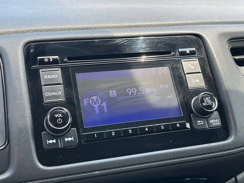 Used 2016 Honda HR-V LX image 37