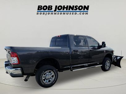 Used 2024 RAM 2500 Tradesman w/ Chrome Appearance Group