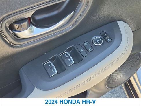 Used 2024 Honda HR-V EX-L image 14