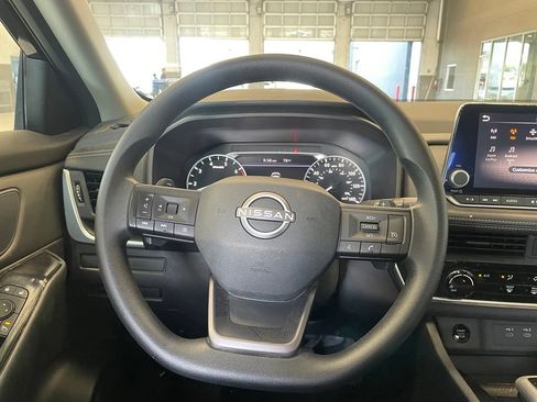 Certified 2025 Nissan Rogue S FWD image 13