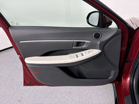 Used 2024 Hyundai Sonata SEL FWD image 20