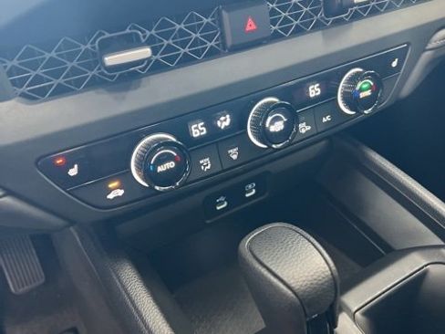 Used 2023 Honda Accord EX image 20